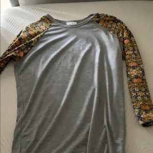 Lula rose rare baseball tee